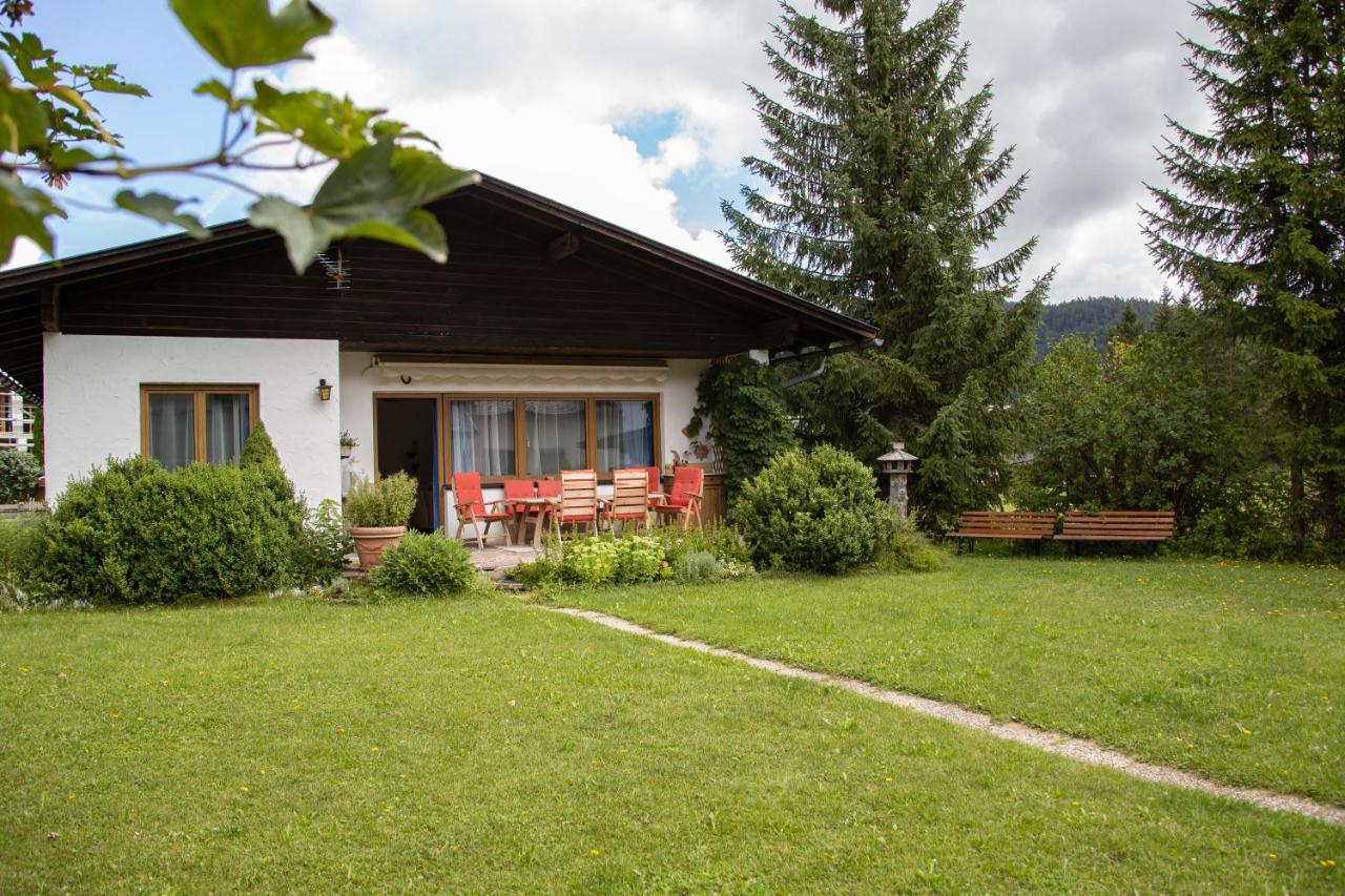 Forellenhof Appartements & Grossmutters Bungalow Leutasch Exteriör bild