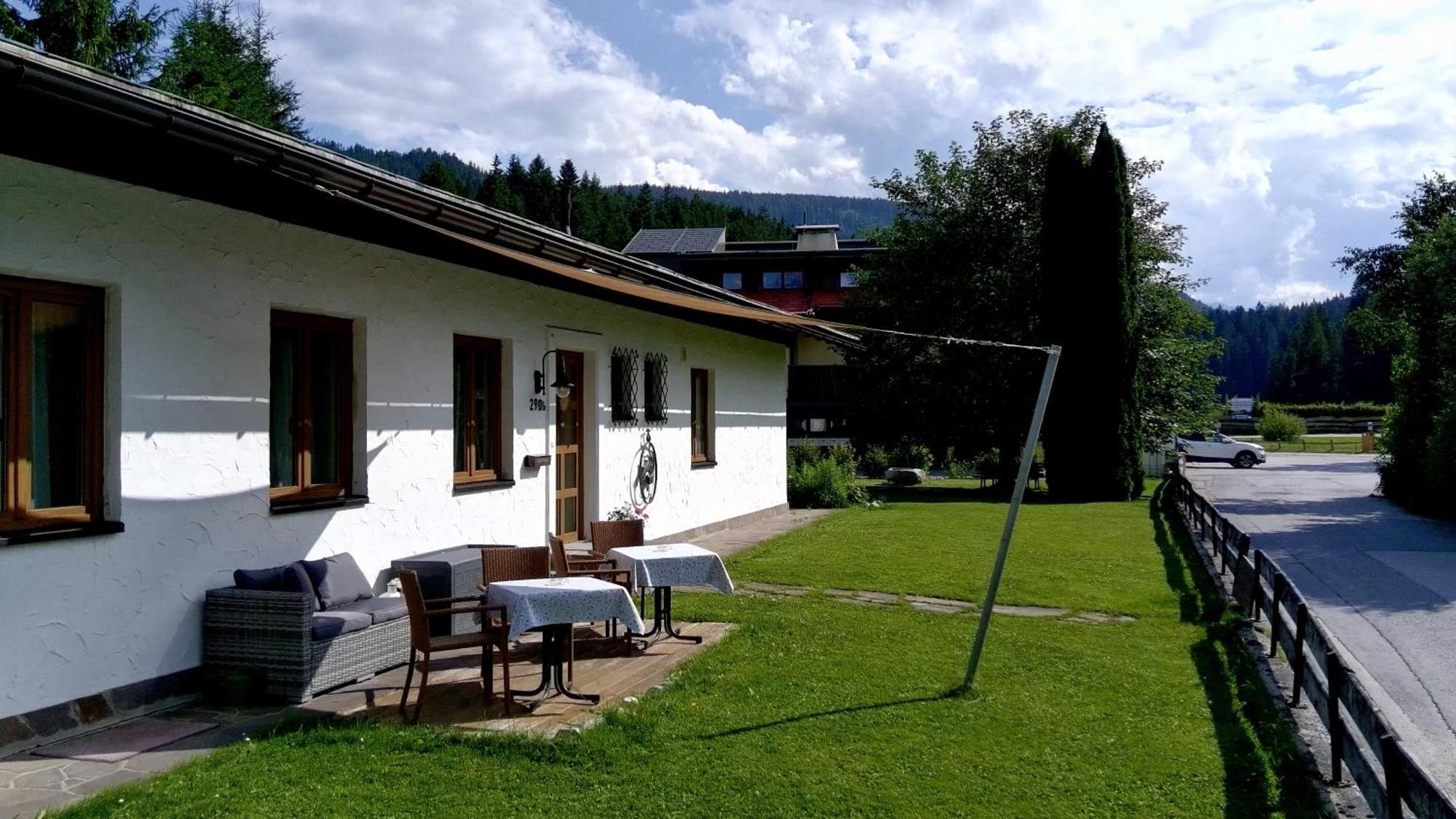 Forellenhof Appartements & Grossmutters Bungalow Leutasch Exteriör bild